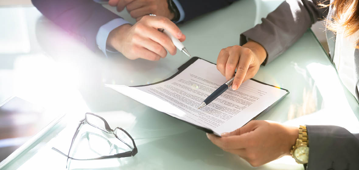 Managing changes to contracts and contractual compliance