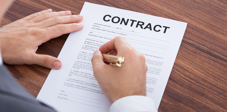 Control, monitoring and management skills of large contracts